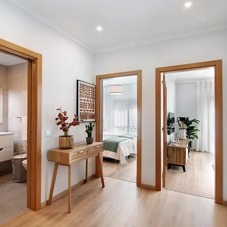 Beira Mar - 1º Esquerdo *